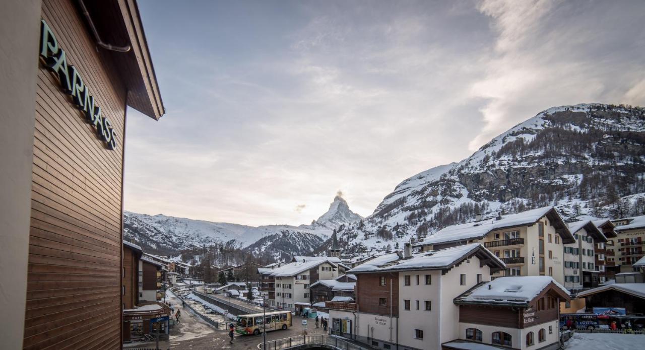 Hotel Parnass Zermatt Exterior photo